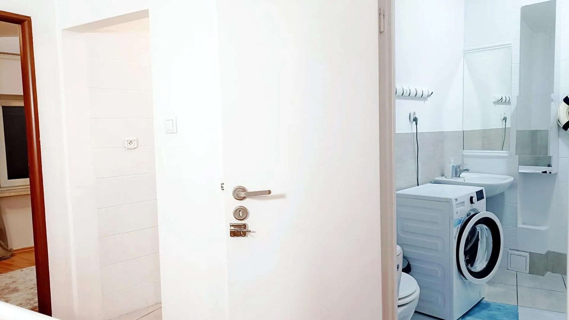 Pokoje Przytulnie Jak W Domu Krakau 0*,  Polen
